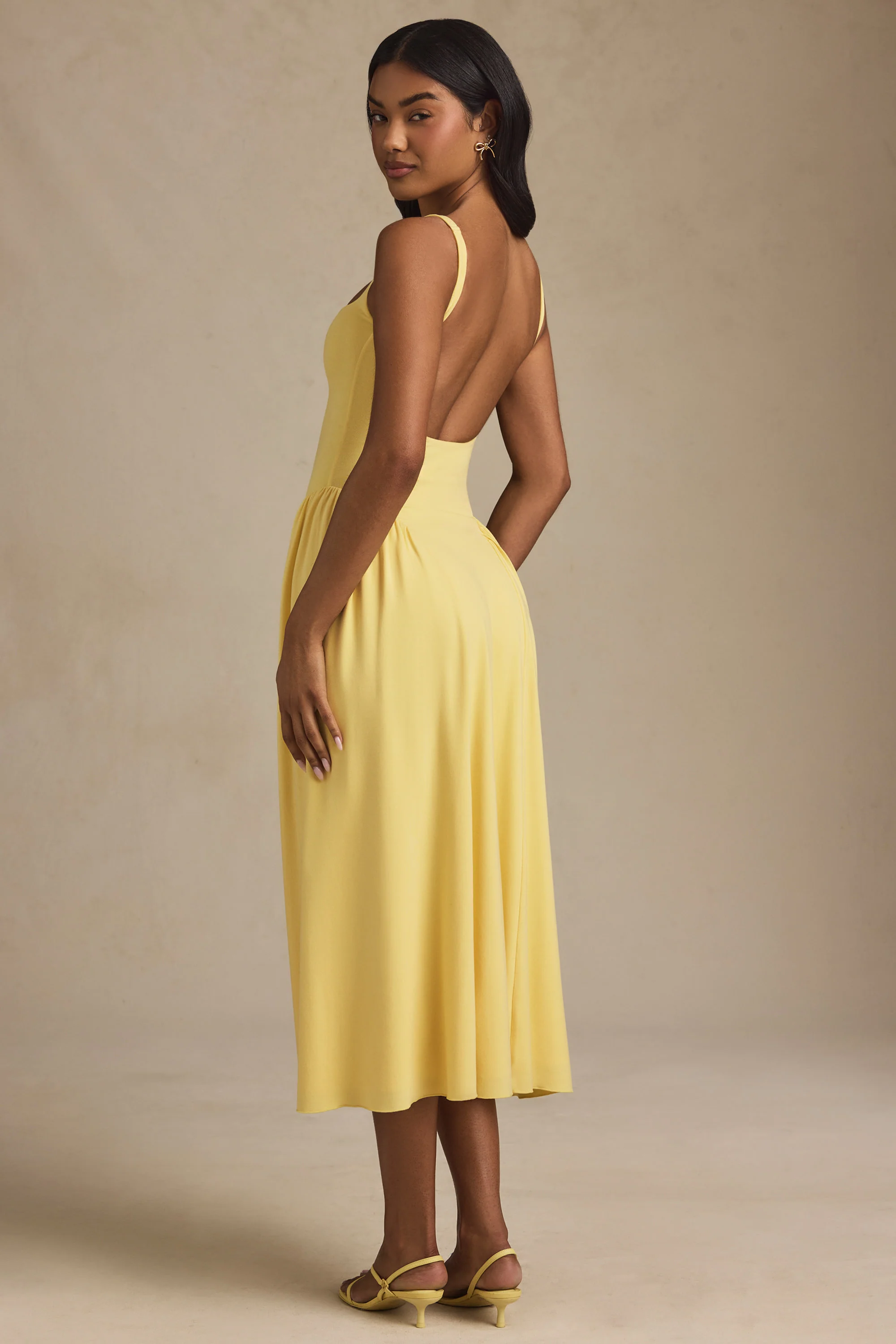 Low-Back A-Line Midaxi Dress in Pastel Yellow