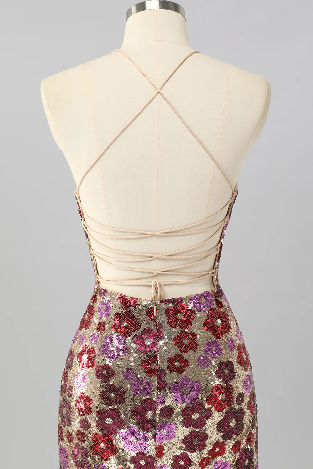 Sparkly Yellow Sequin Floral Backless Tight Short Homecoming Dress