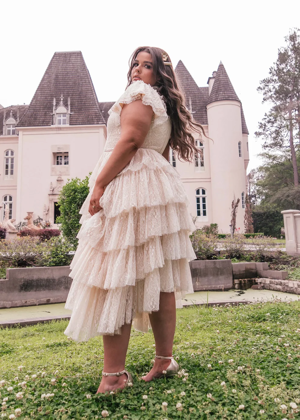 Romantic Ruffle Tiered Lace Midi Dress – Burgundy / Apricot / Black