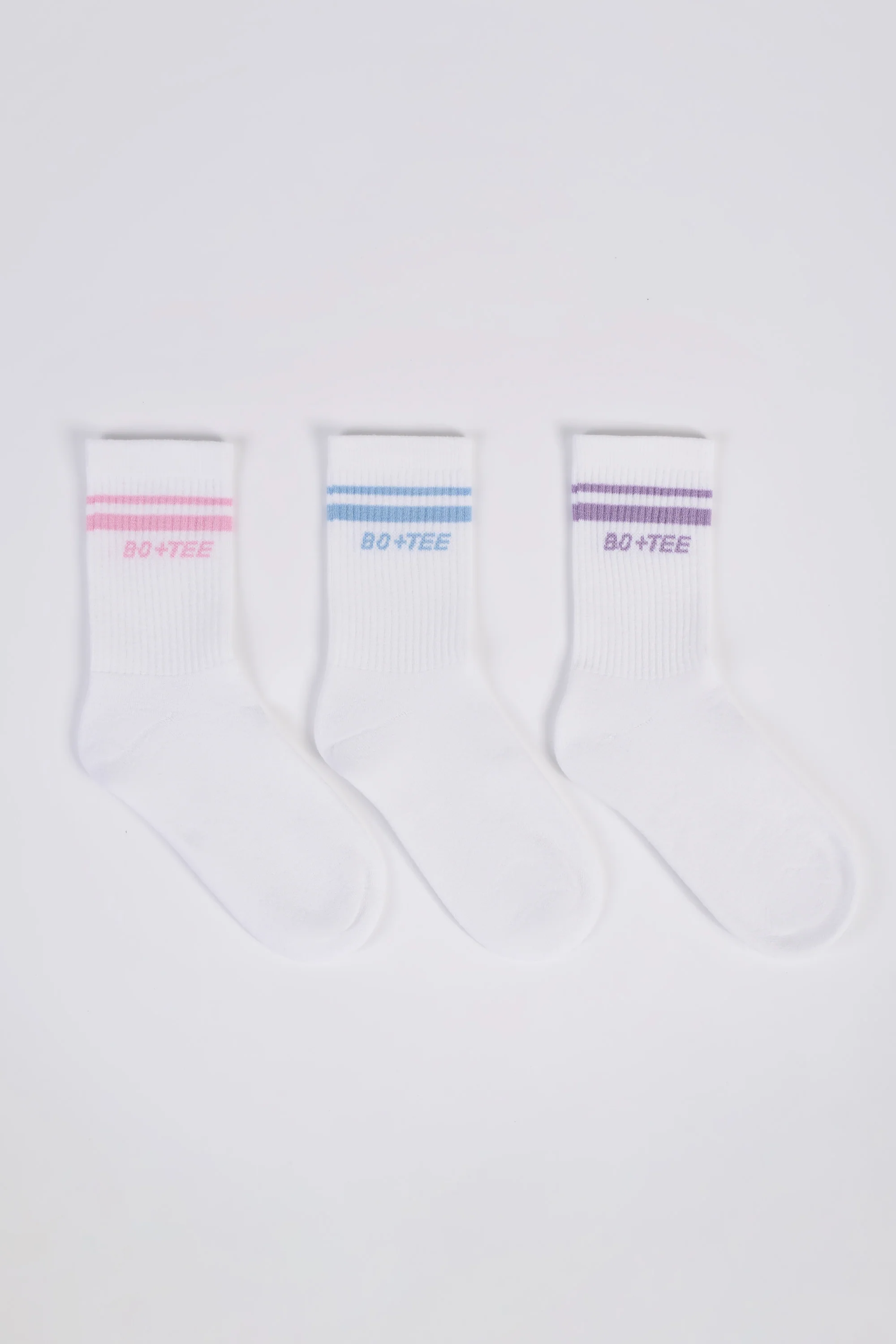 Ribbed Crew Sock Bundle in White