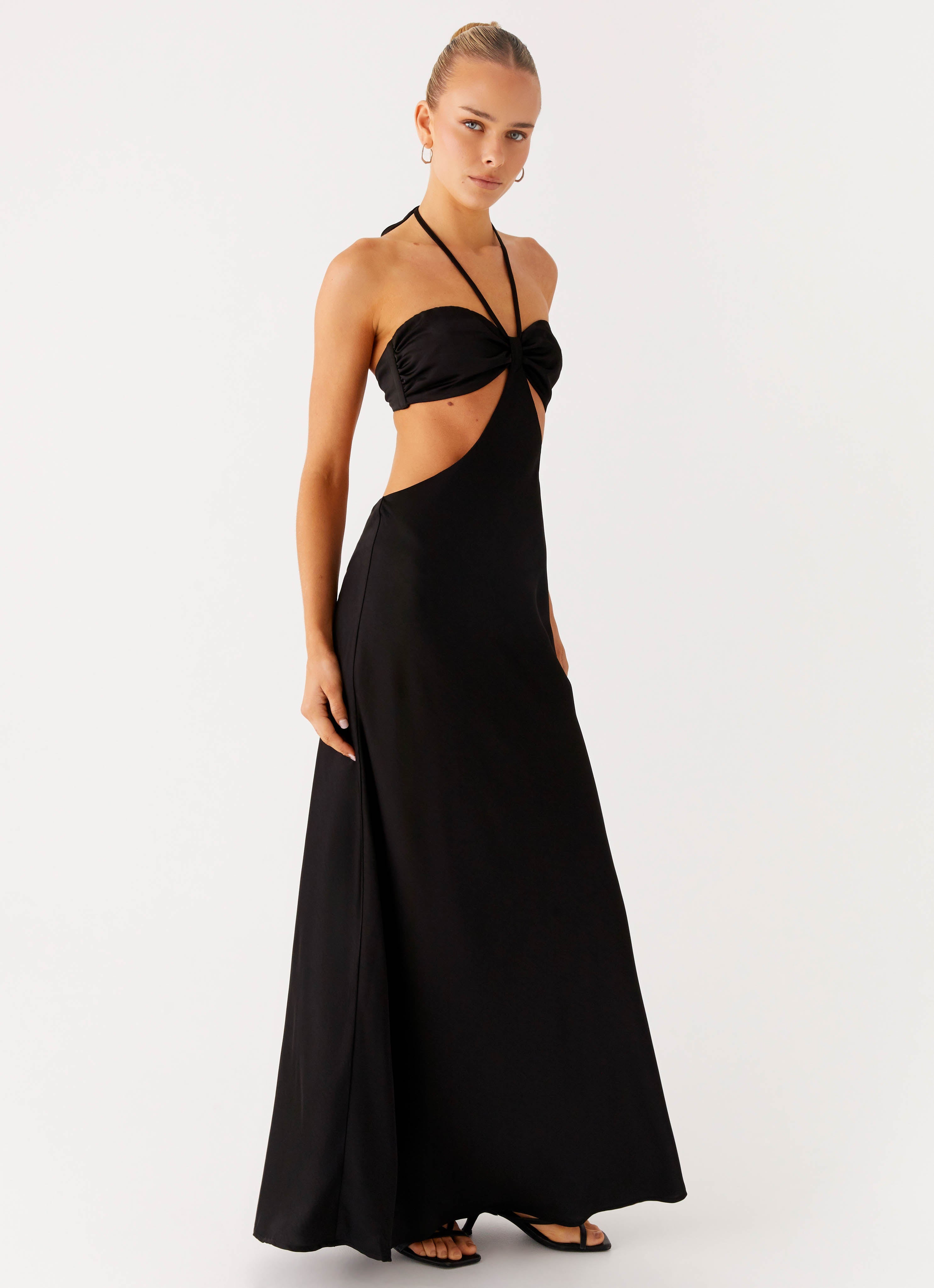 Sweetheart Cut Out Maxi Dress - Black