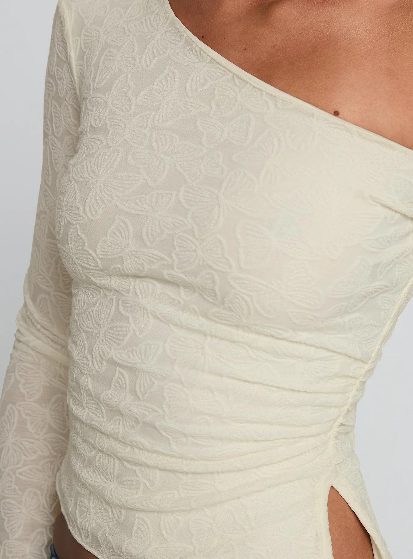 Face Card Long Sleeve Top Cream