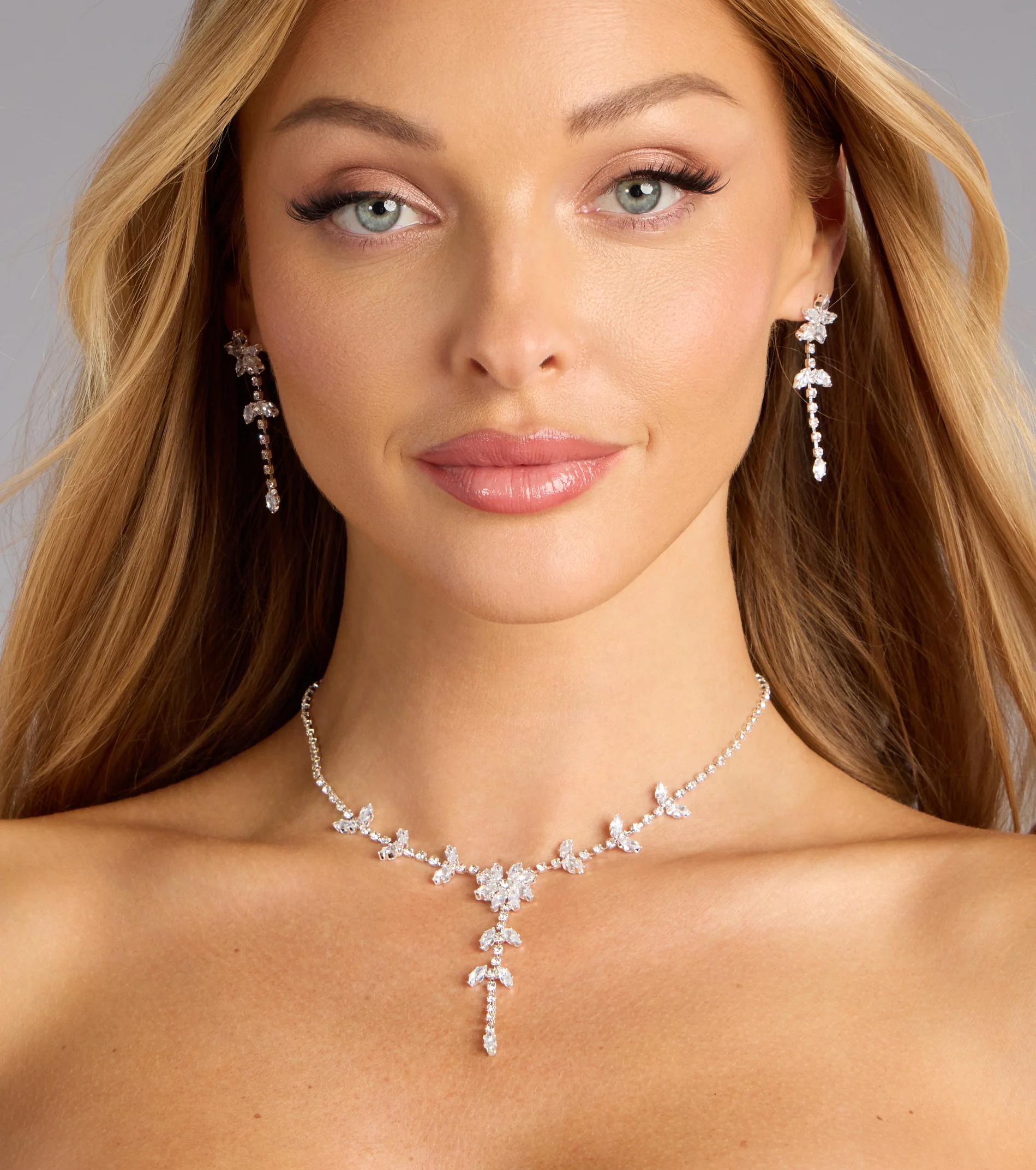 Starlet Bloom Rhinestone Necklace And Earrings Set