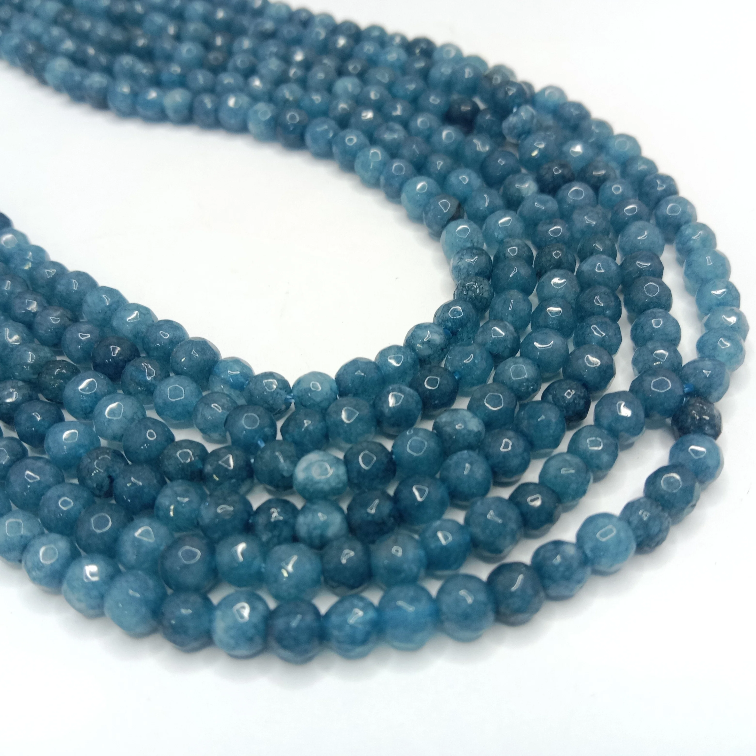 Blue High Quality agate Round Beads 4mm 1 string