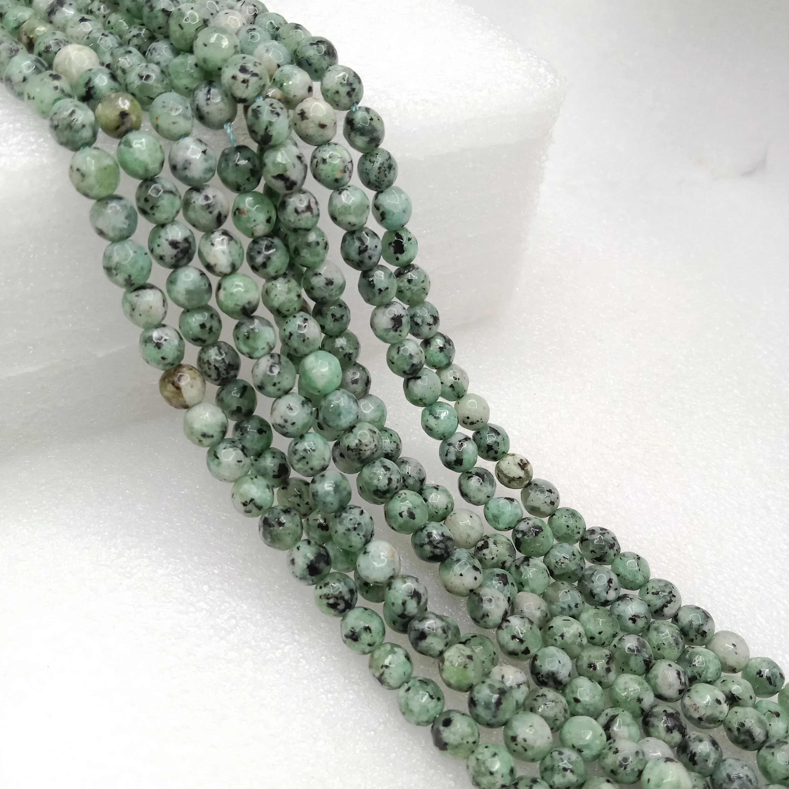 Shaded mint High Quality agate Round Beads 6mm 1 string(60pcs