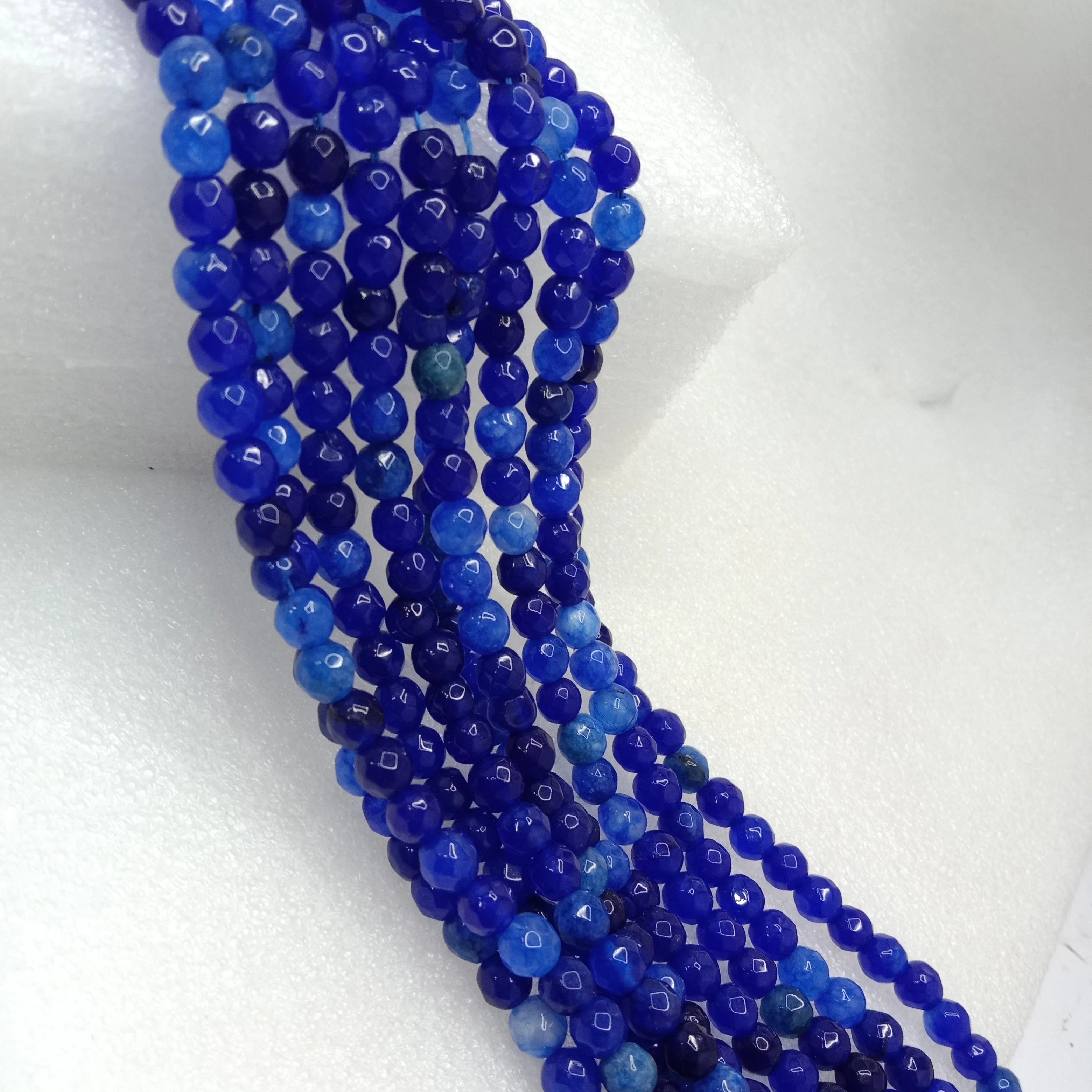 Shaded blue  High Quality agate Round Beads 6mm 1 string(60pcs)