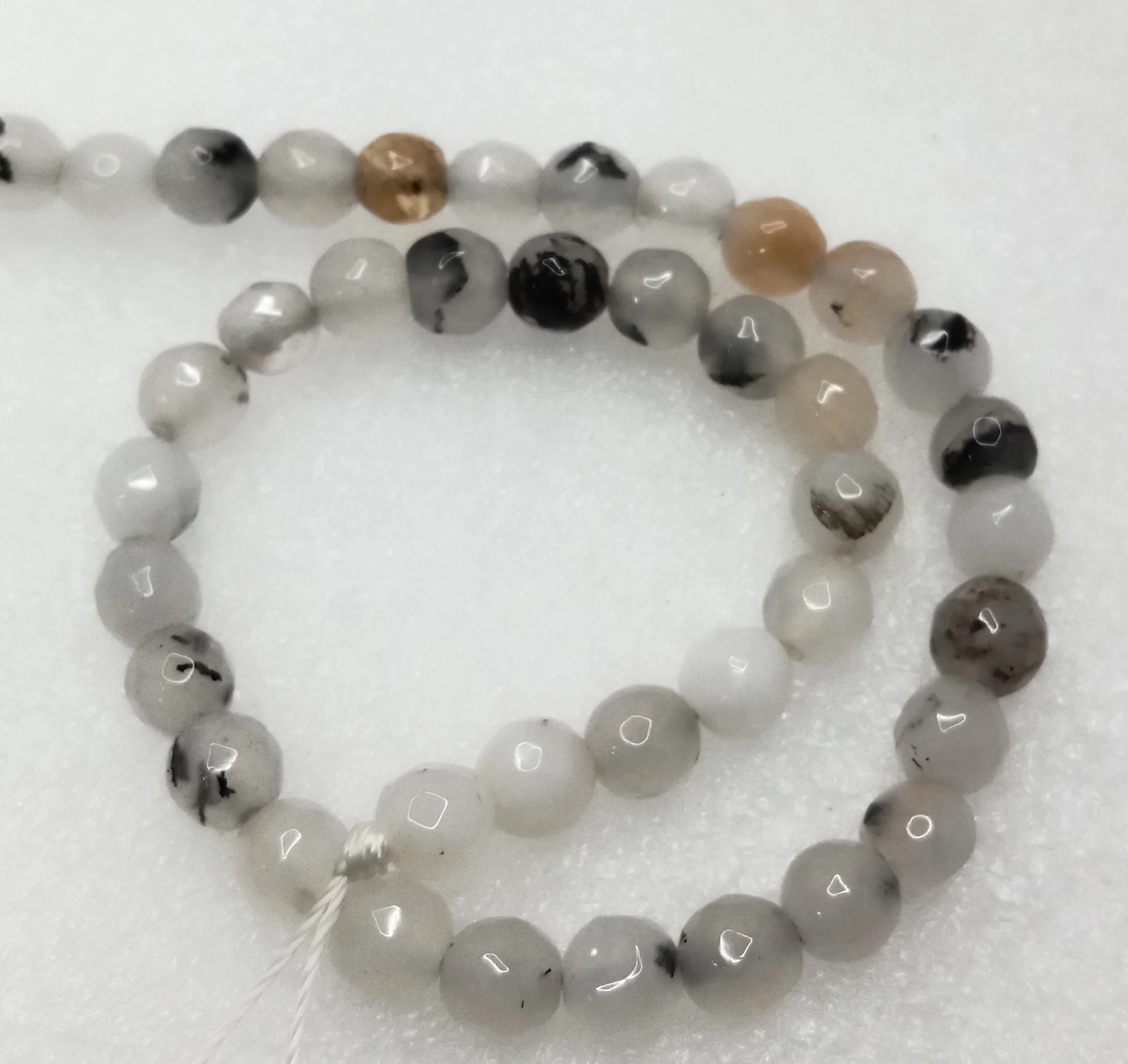 White shaded  High Quality agate Round Beads 6mm 1 string(60pcs)