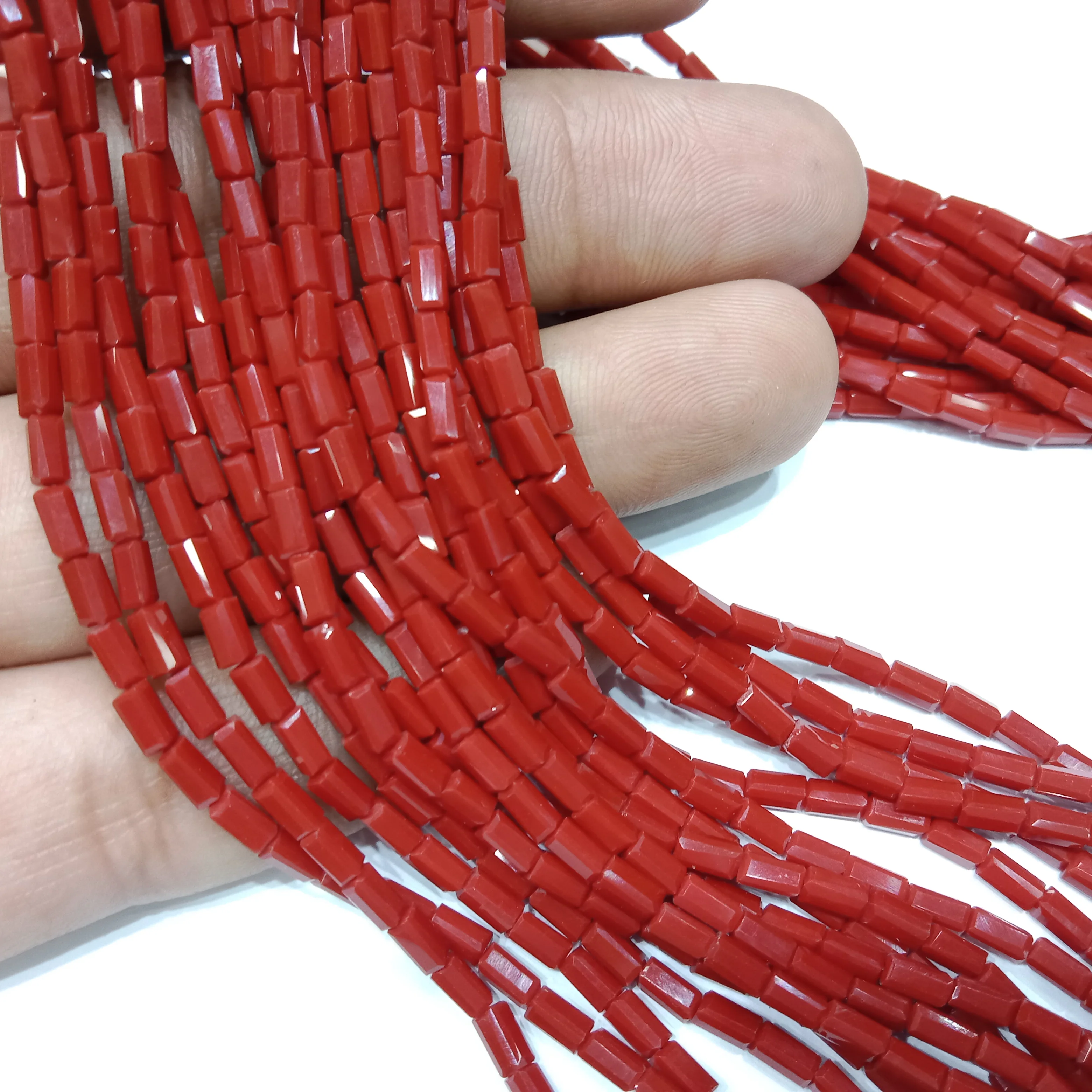 high quality red Retargel shape crystal beads 3x6mm 1 string