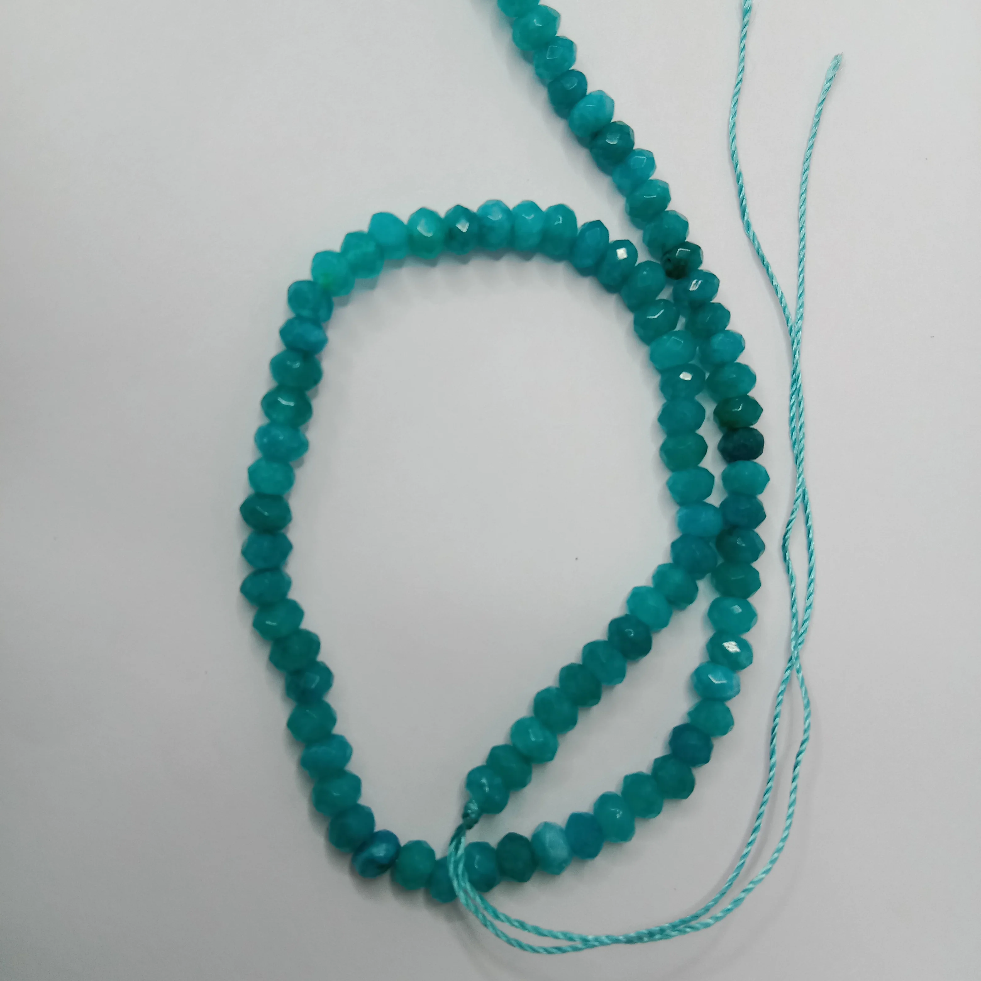 Shaded Green High Quality agateRondell Beads  4mm 1 string