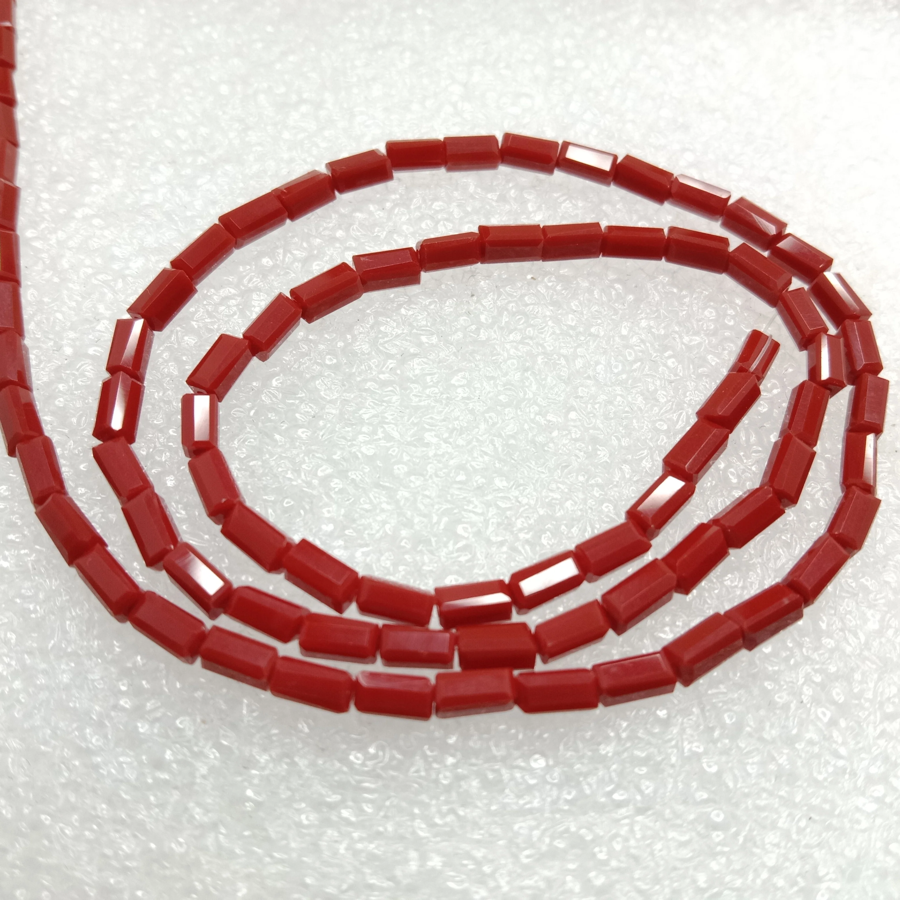 high quality red Retargel shape crystal beads 3x6mm 1 string