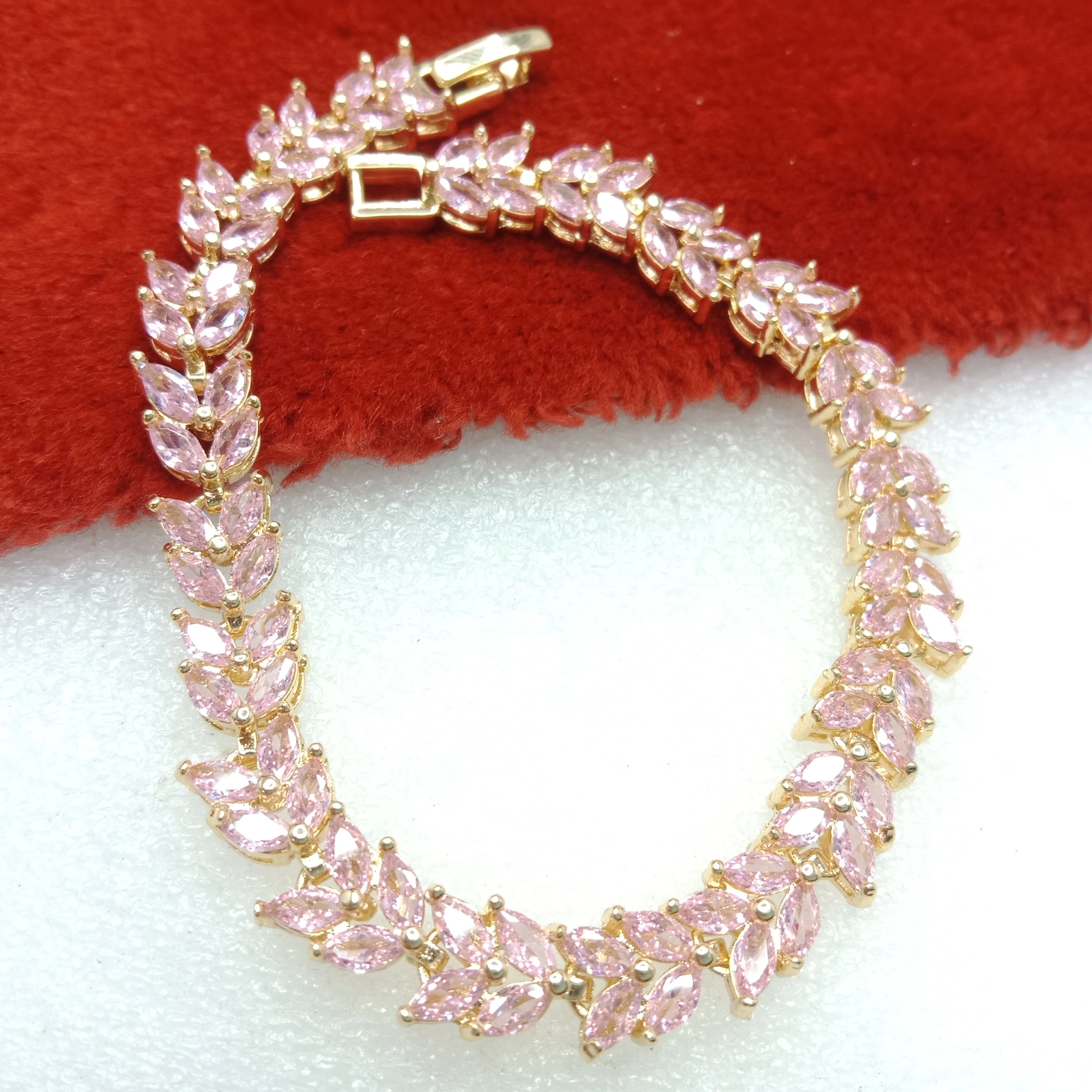 Light pink stone leave shape (1pcs) high quality AD bracelet (6 inches)