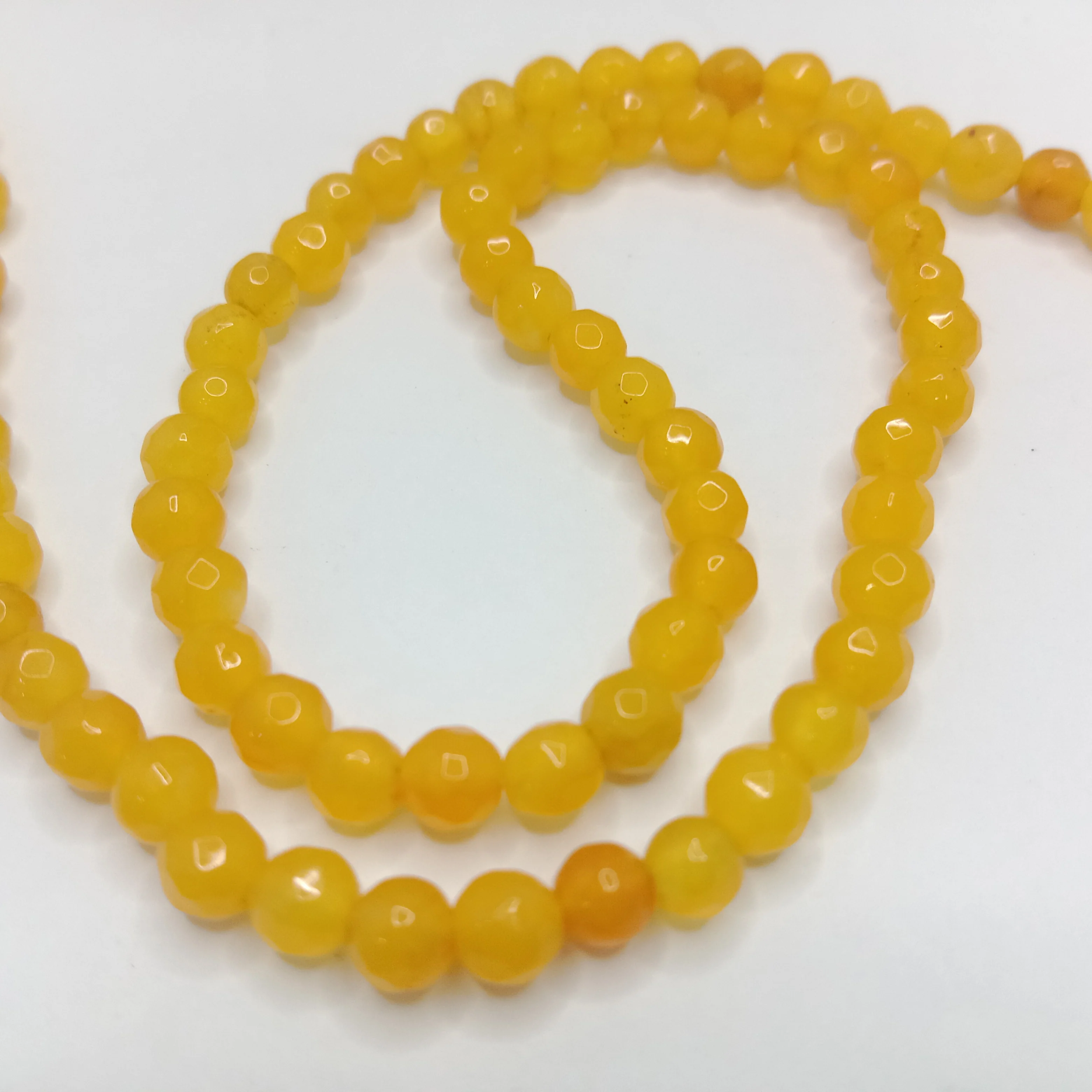 Golden yellow High Quality agate Round Beads 4mm 1 string