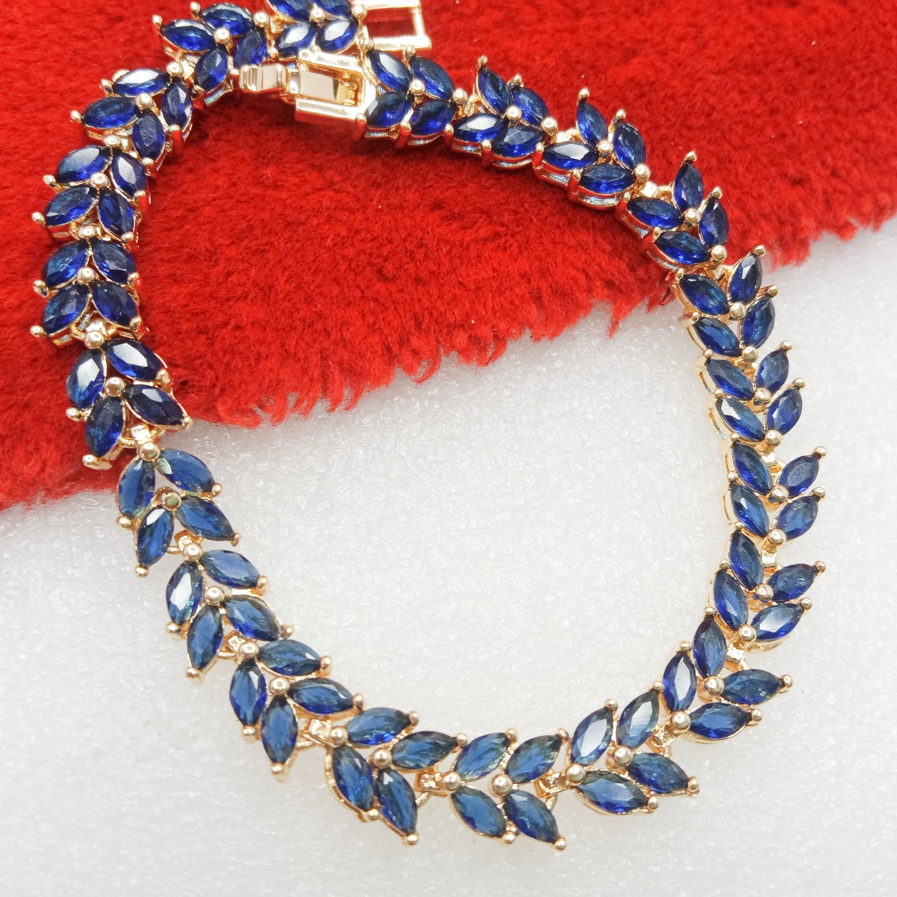 Dark blue stone leave shape (1pcs) high quality AD bracelet (6 inches)