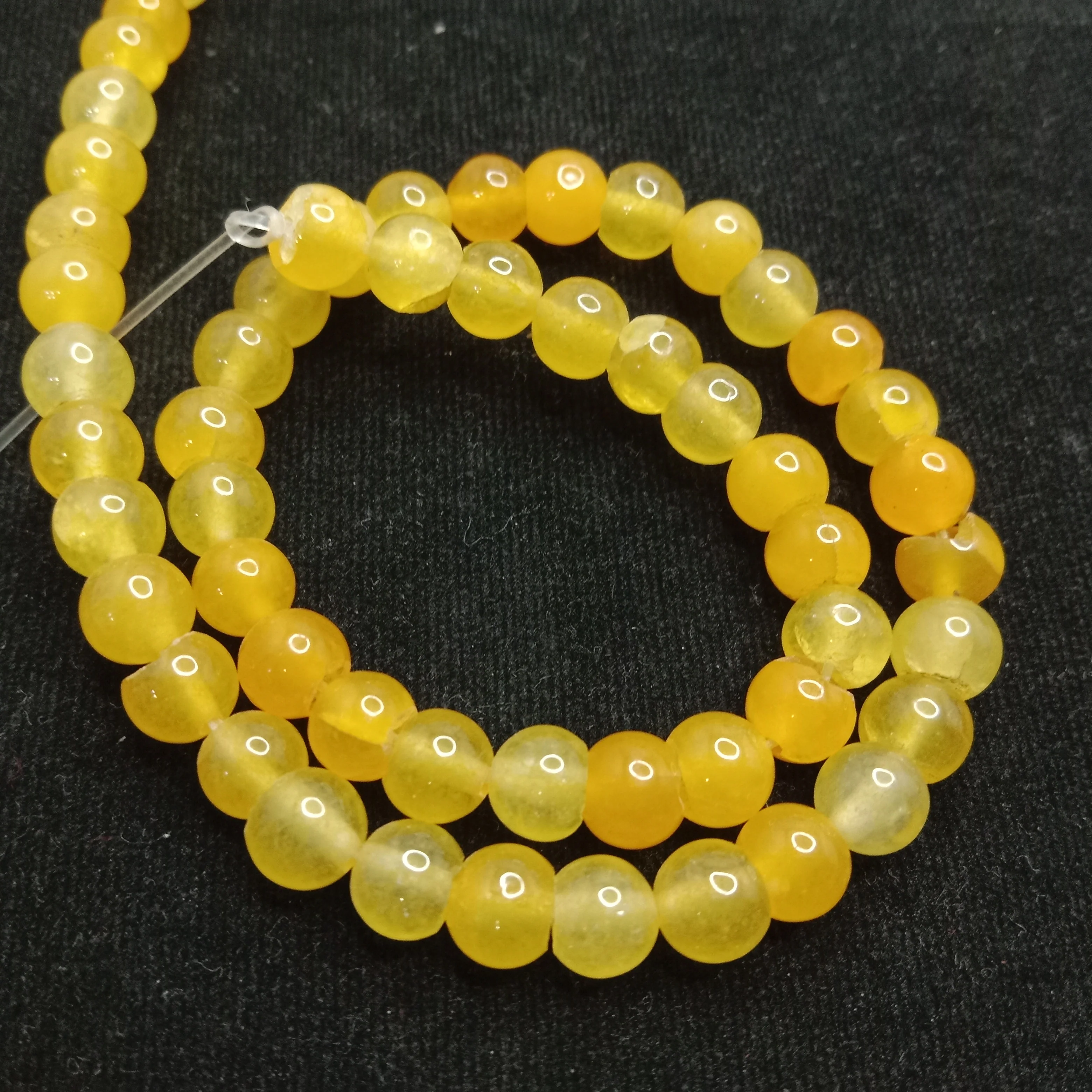 Shaded yellow  6mm plan agate beads 1 string
