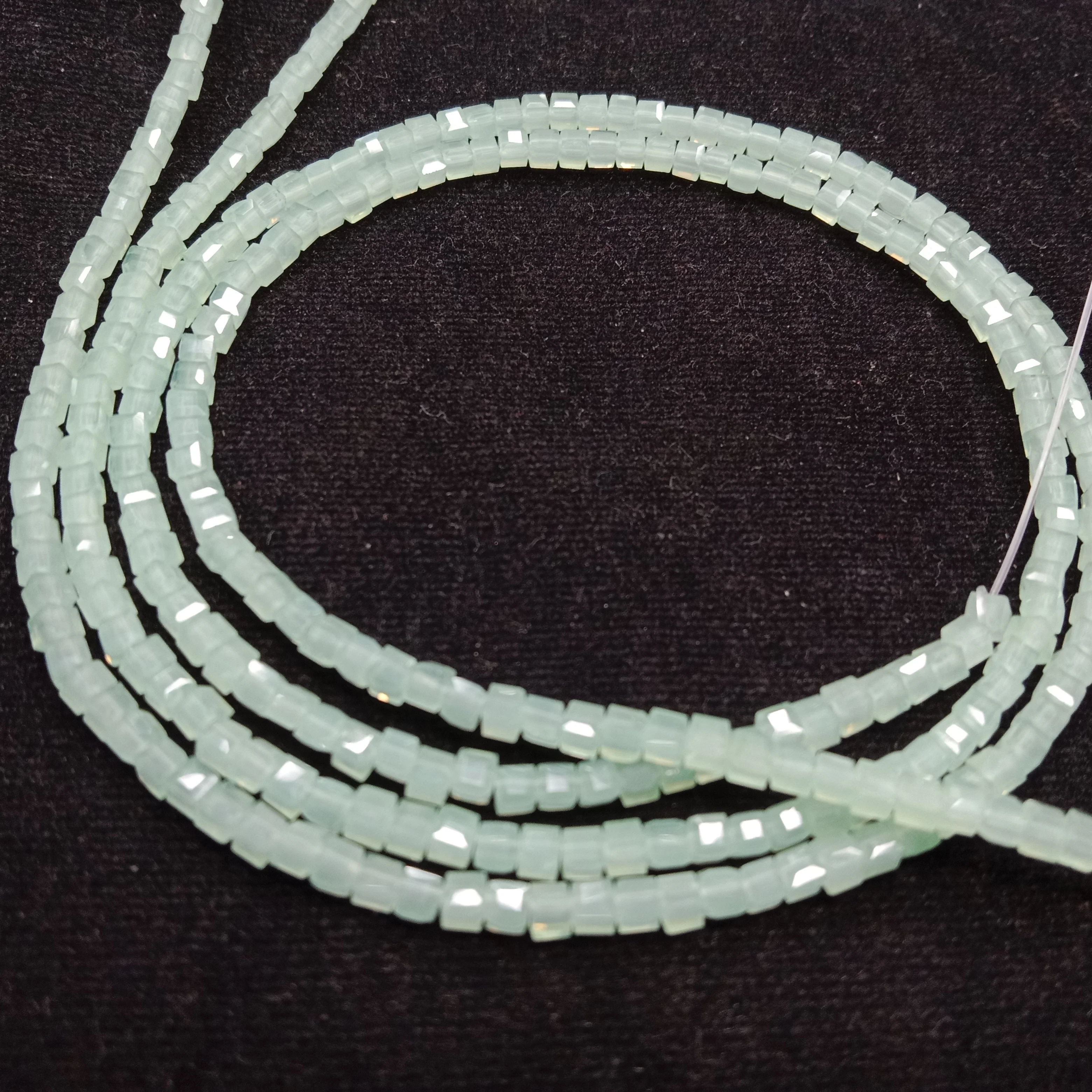 high quality light green square shape crystal beads 3mm 1 string