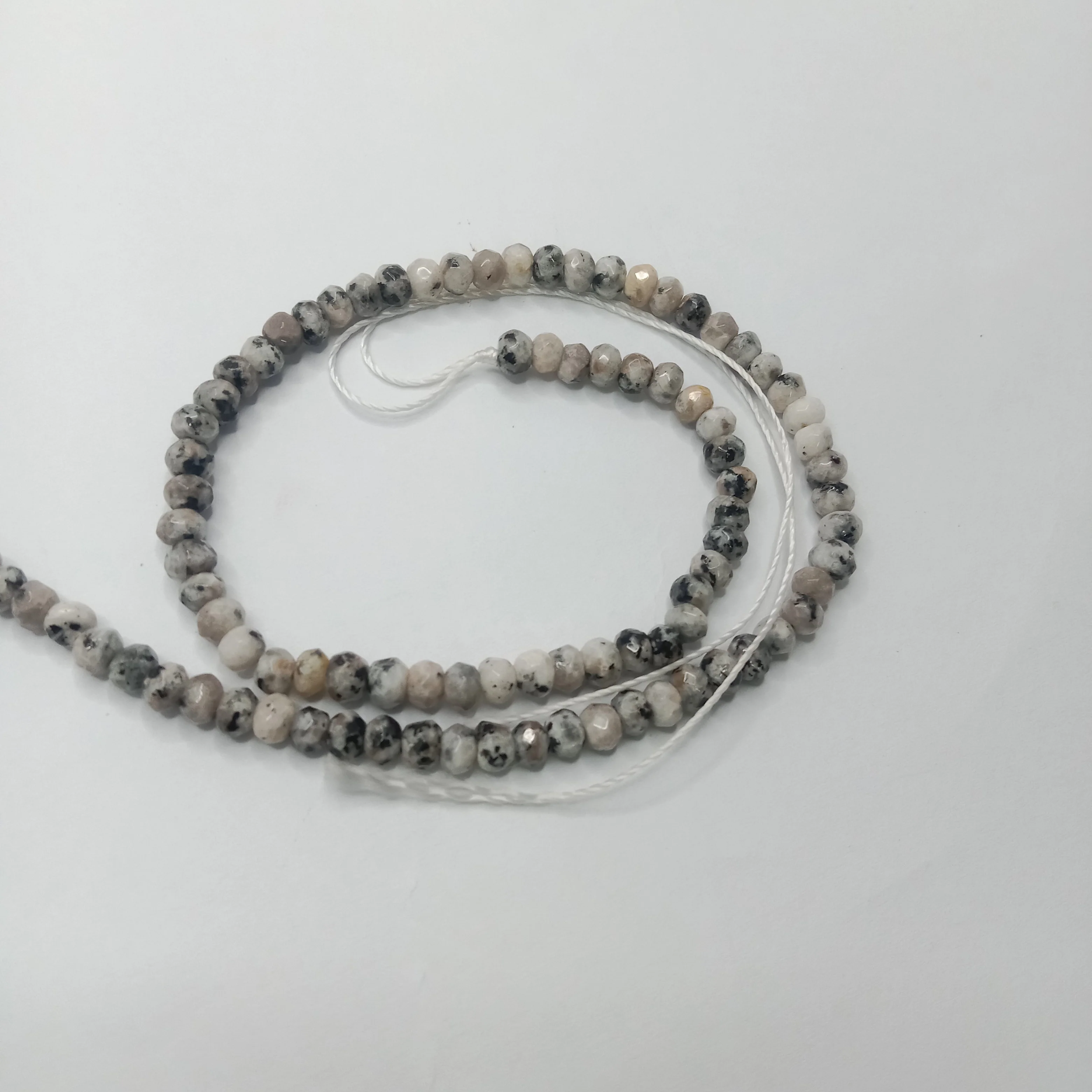 Texture white and black High Quality agateRondell Beads  4mm 1 string