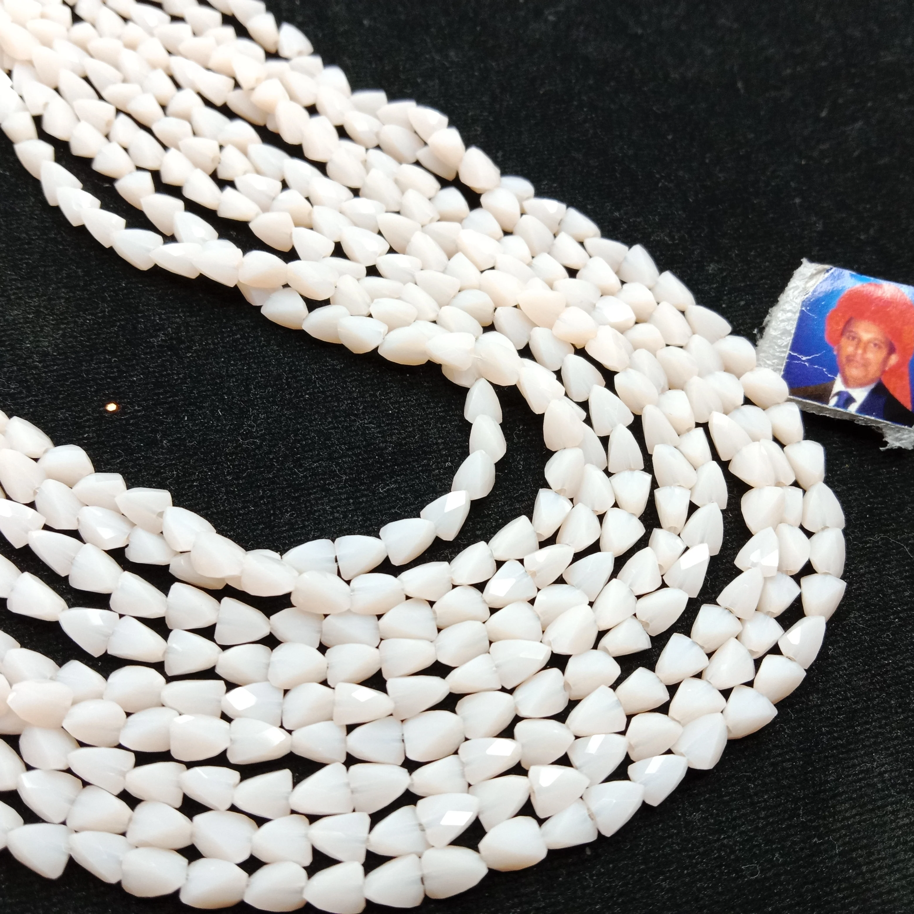 high quality cream colour xcut crystal beads 6mm 1 string
