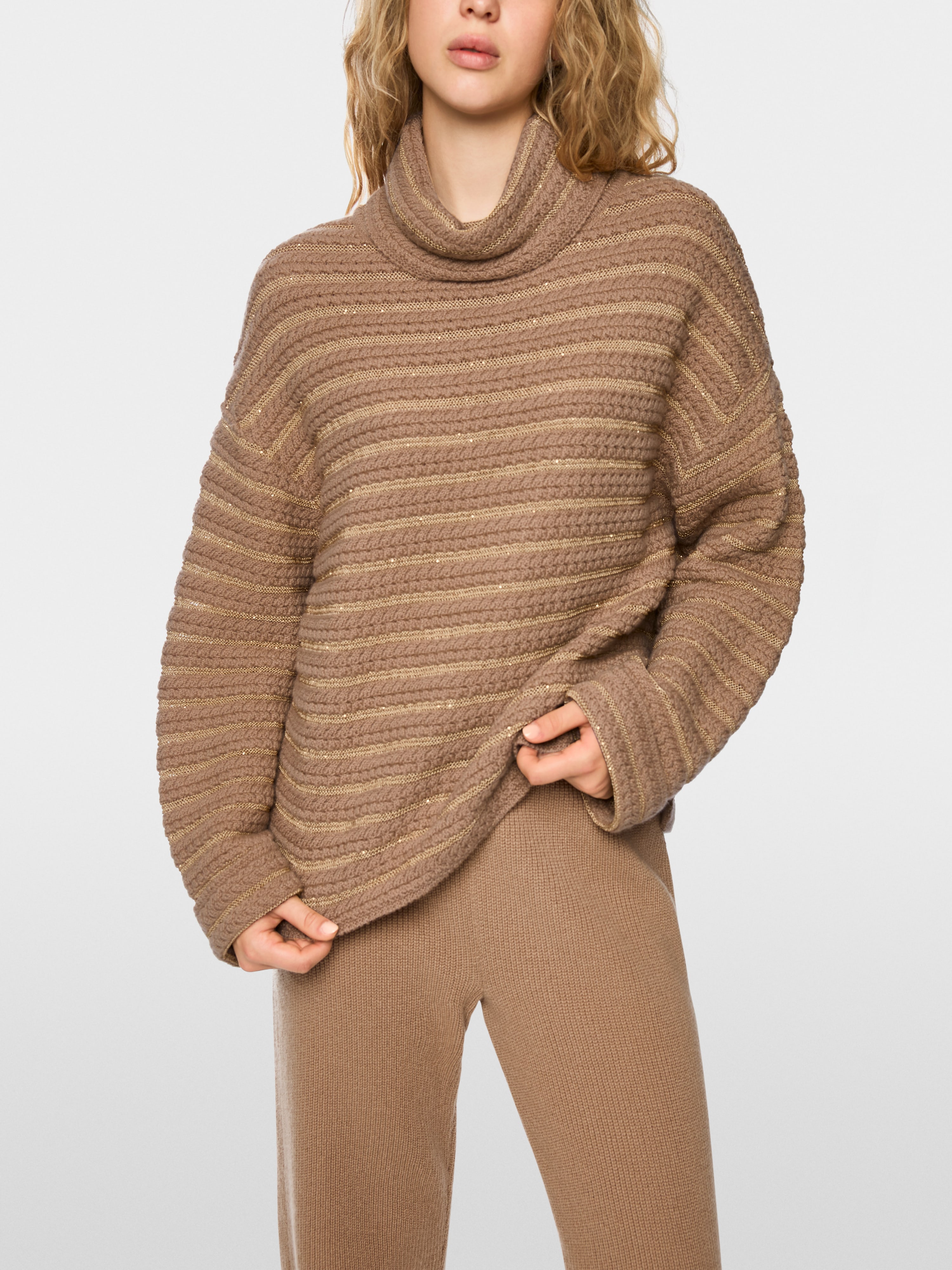 Marc Cain Knitted in Germany turtleneck jumper