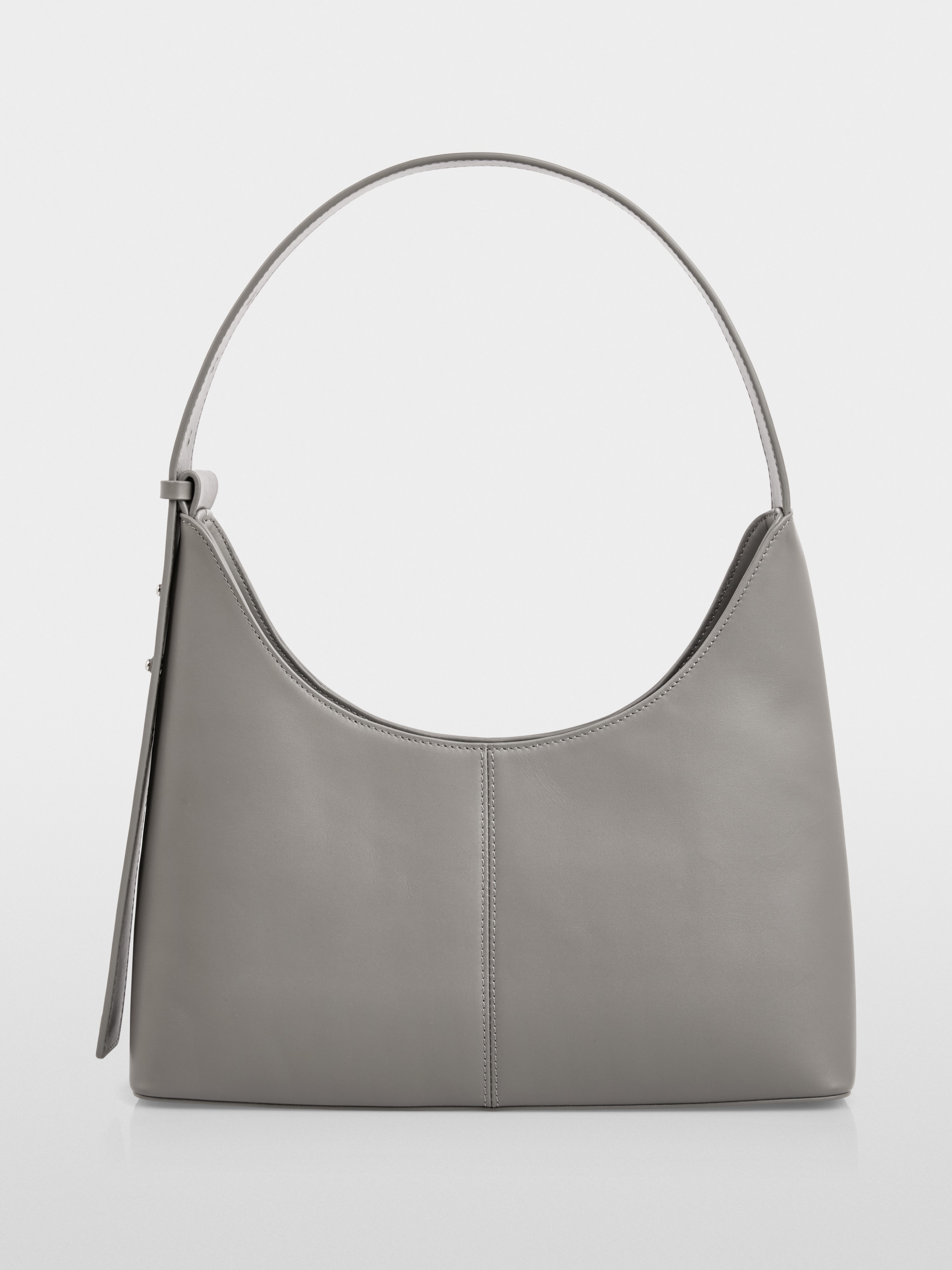 Marc Cain Leather shoulder bag