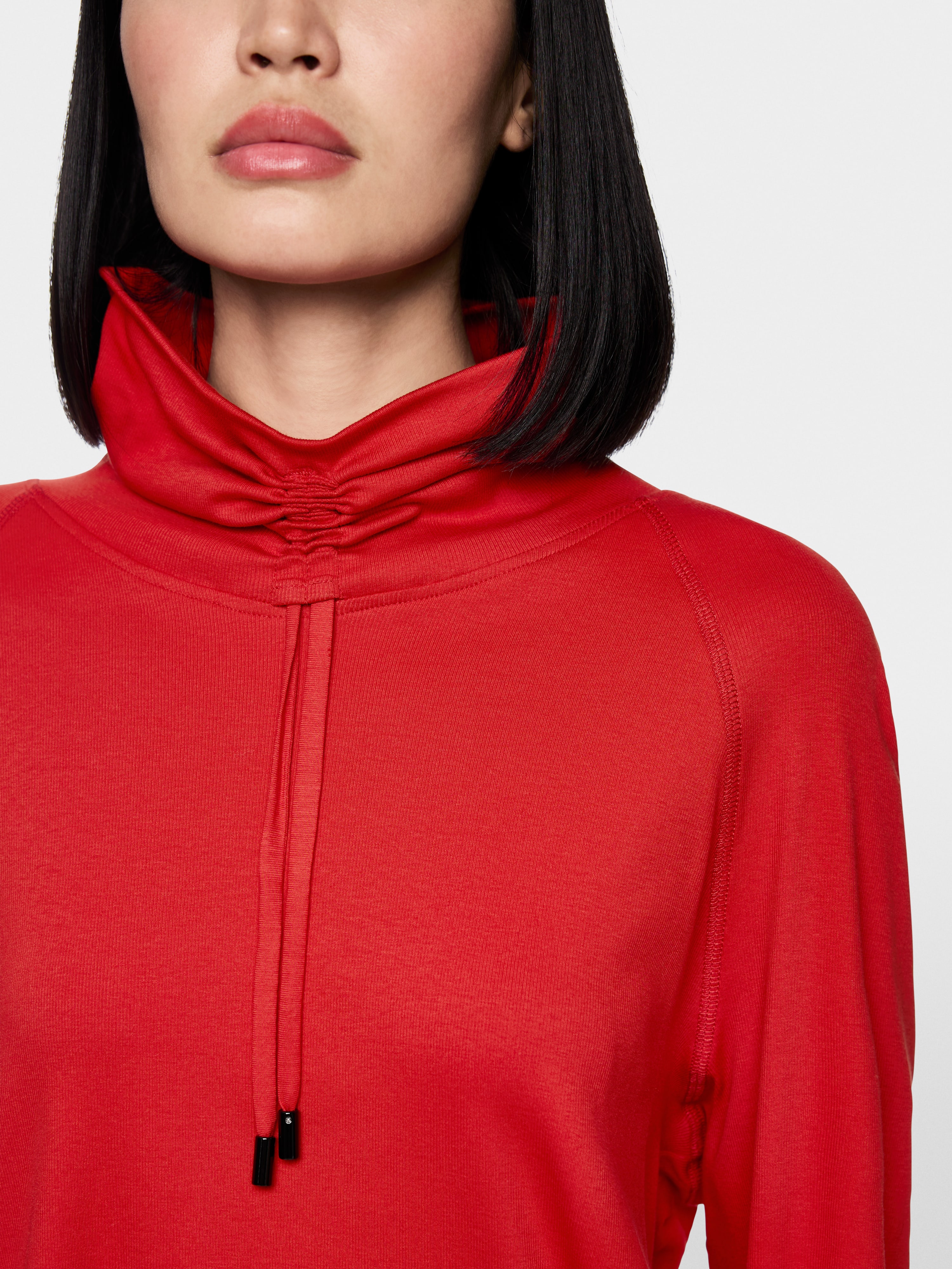 Marc Cain Long-sleeved turtleneck with drawstring