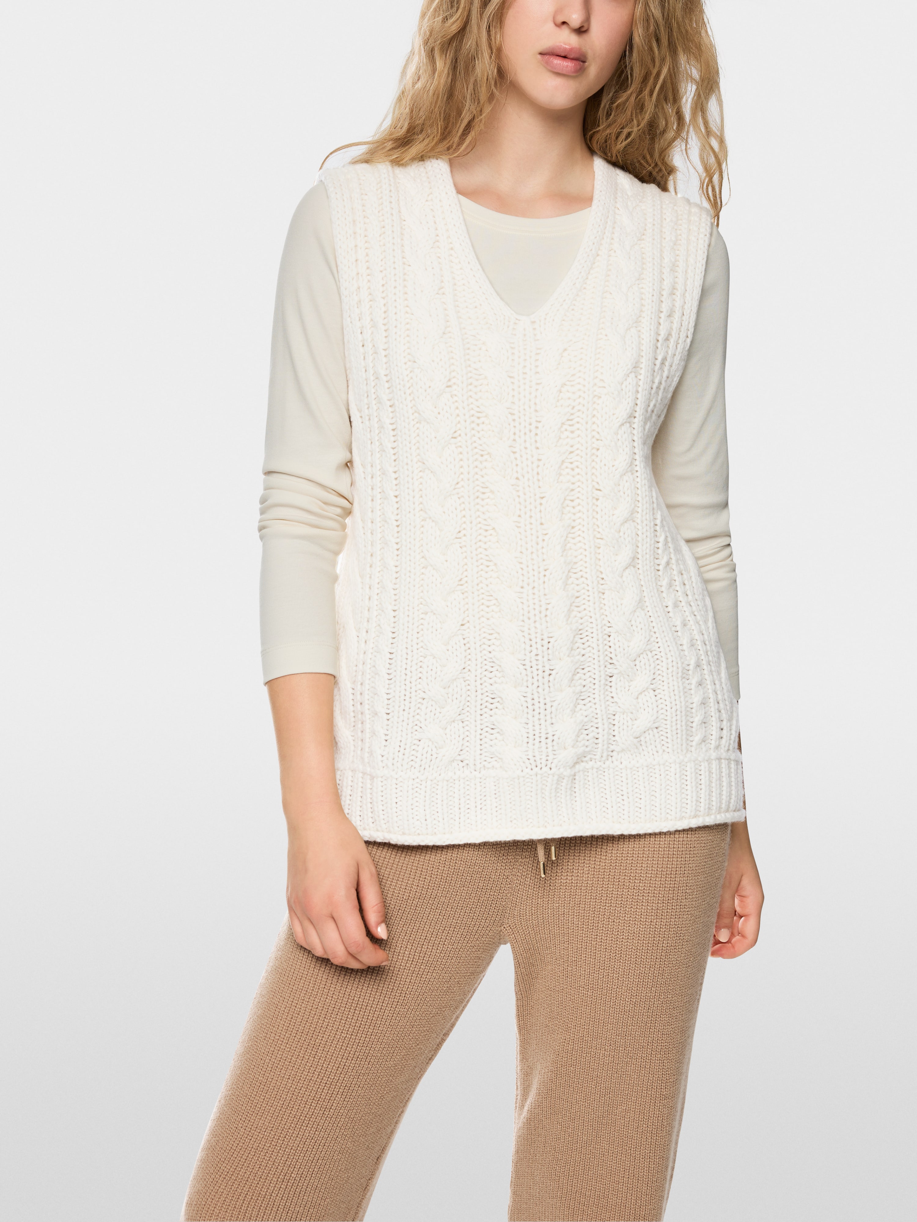Marc Cain Knitted in Germany slipover