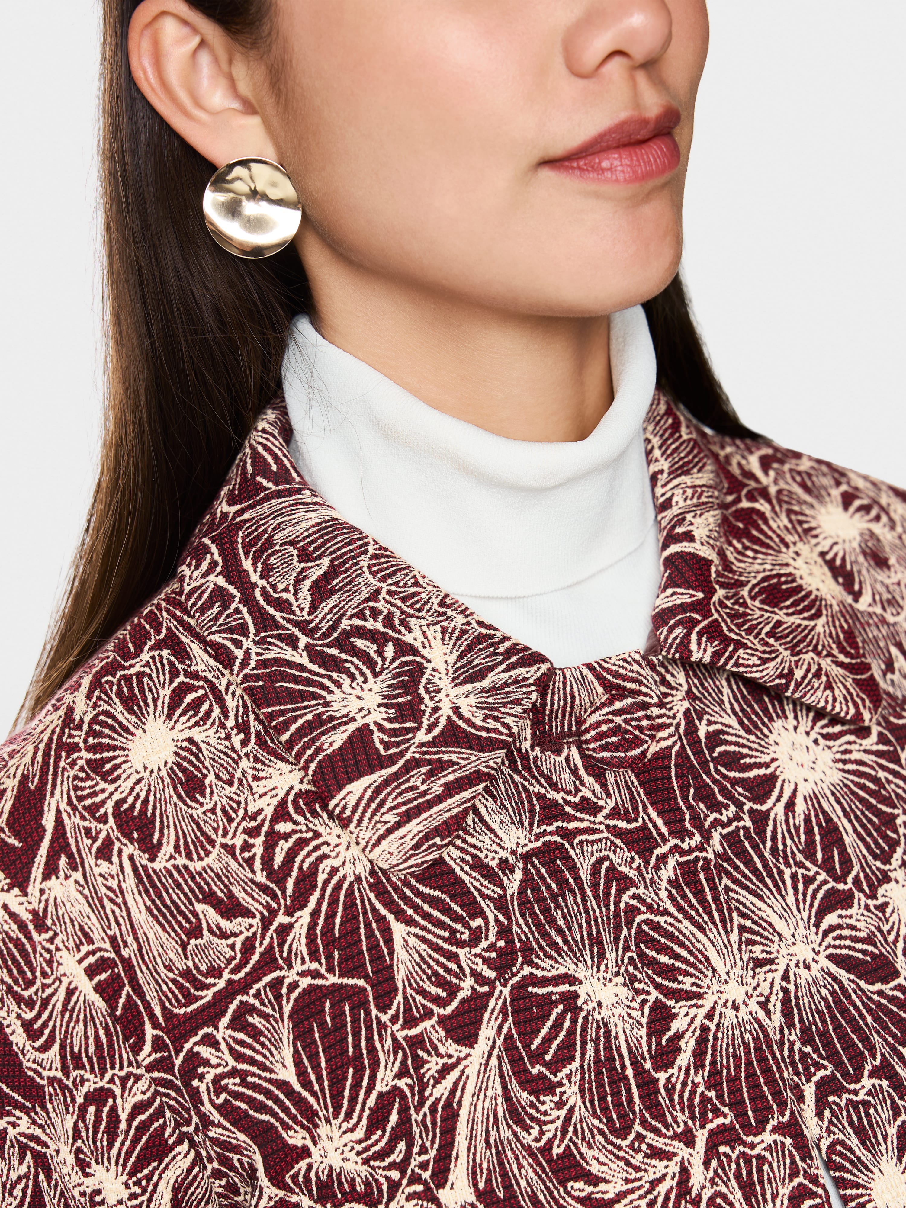 Marc Cain Short jacket with embroidered pattern