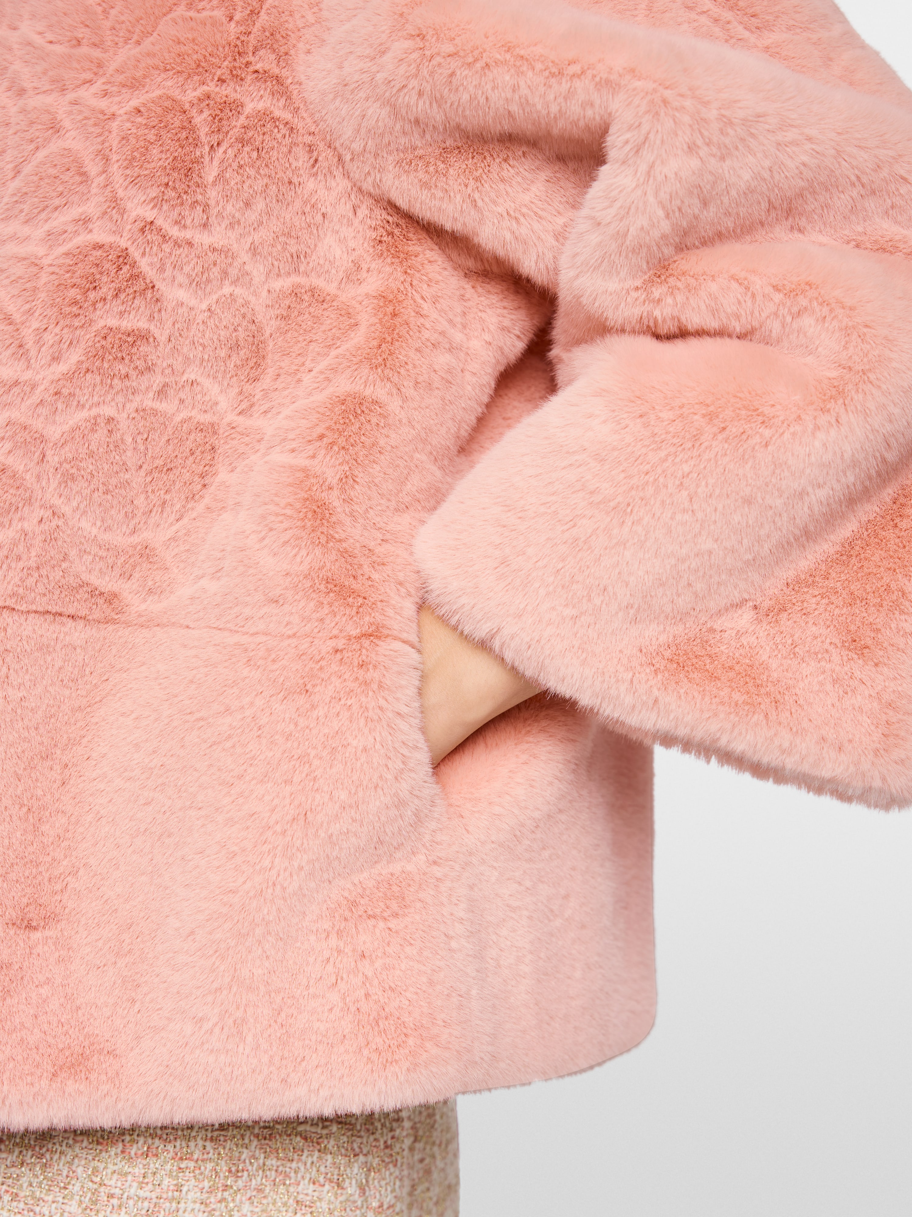 Marc Cain Elegant jacket with faux fur