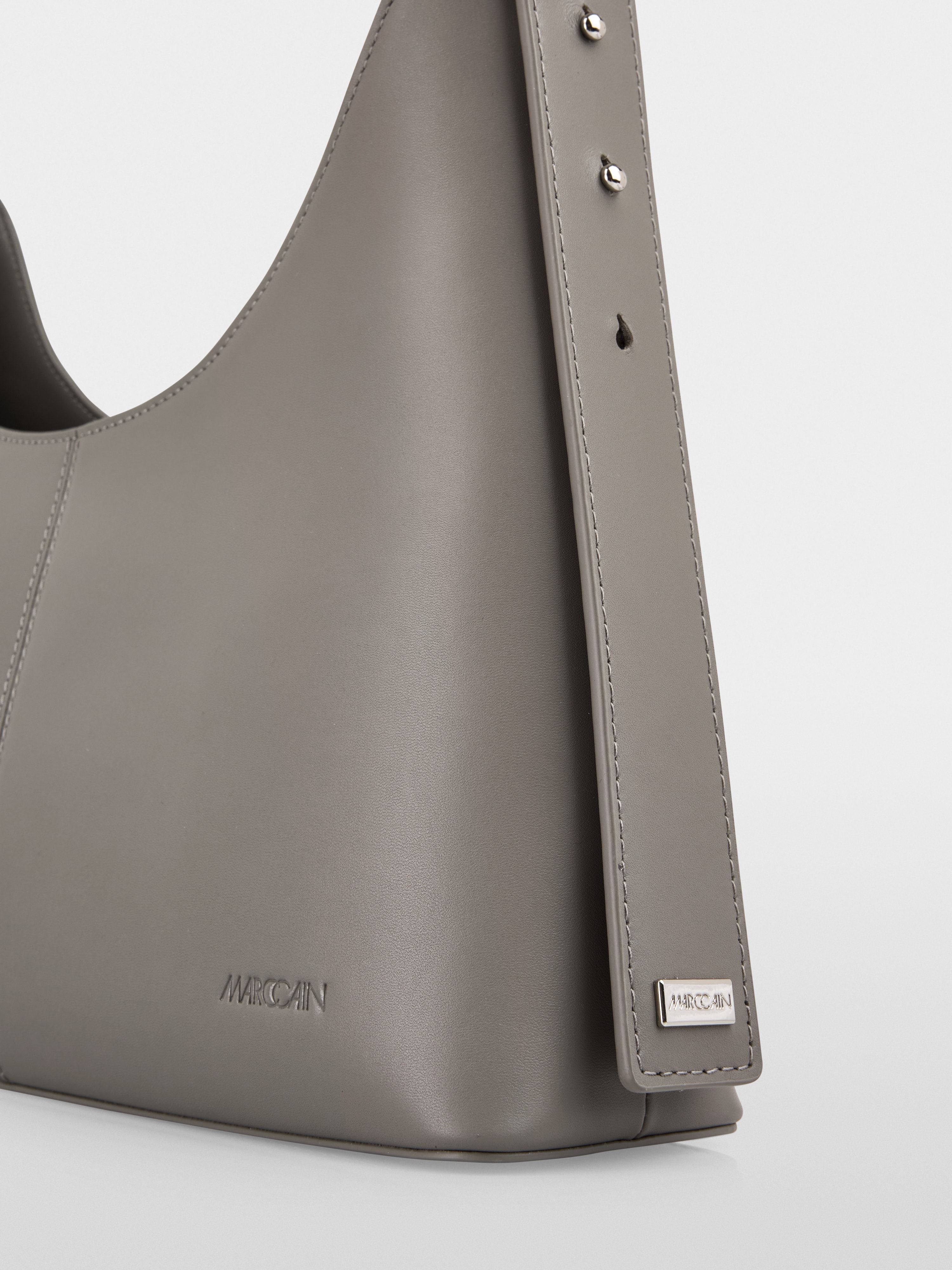 Marc Cain Leather shoulder bag