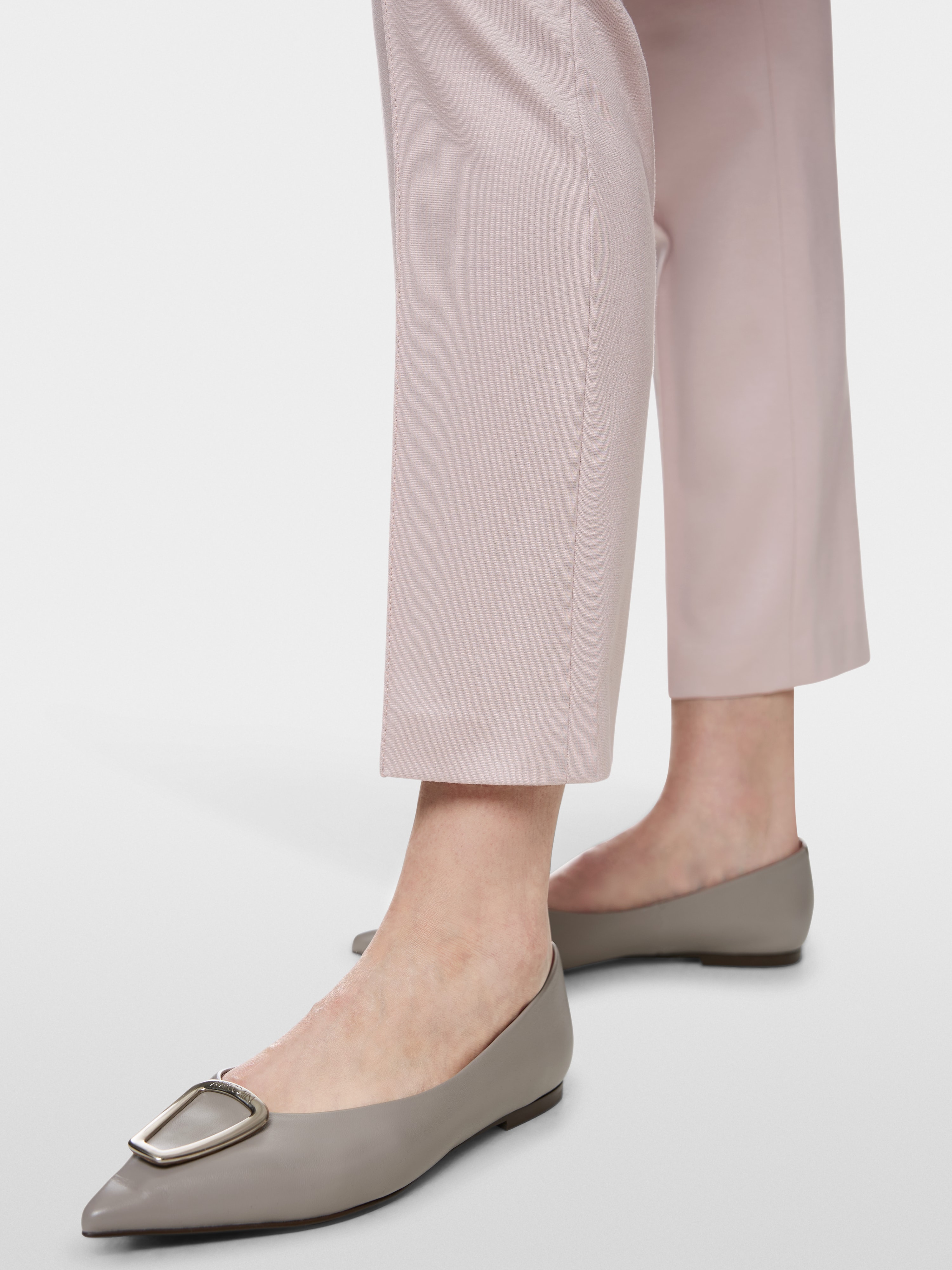 Marc Cain SYDNEY trousers in slim fit