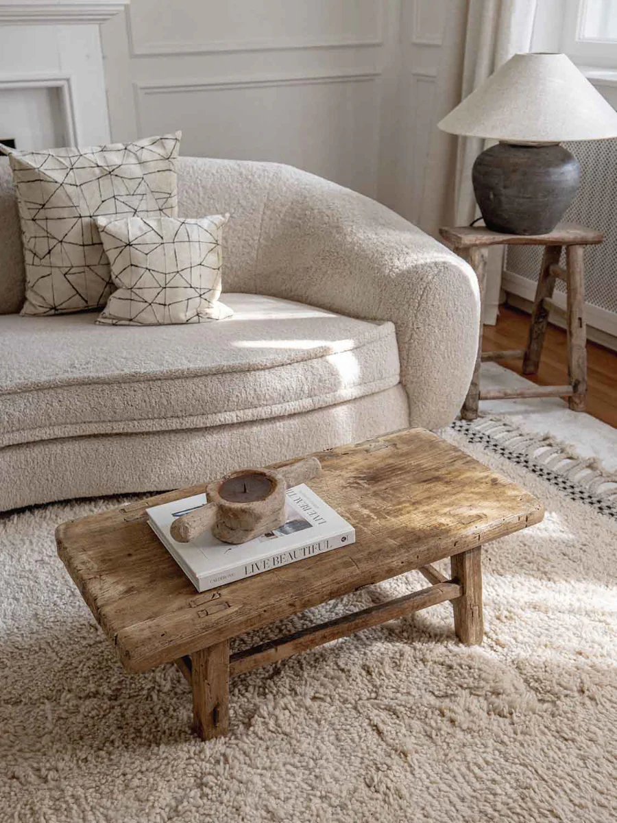 Antiker Couchtisch Elian