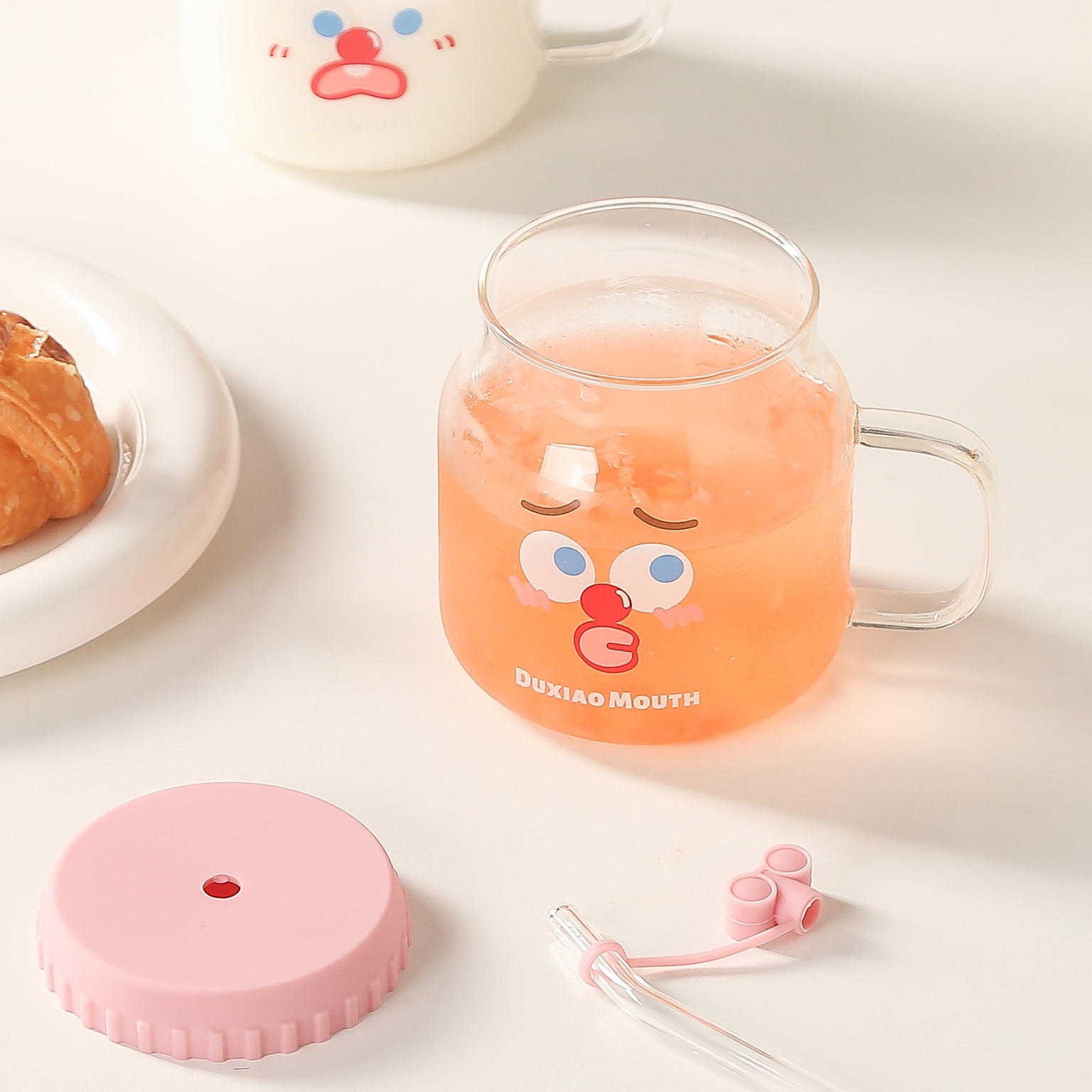 Straw Mug with Handle